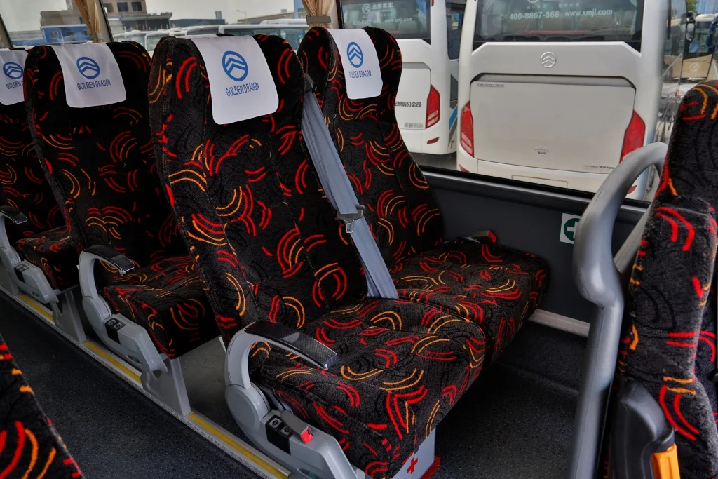 Golden Dragon XML6896-6957 rent in Dubai