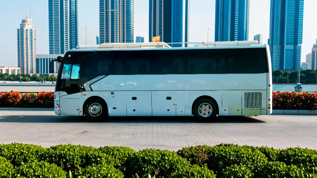 Golden Dragon XML6896-6957 rent in Dubai